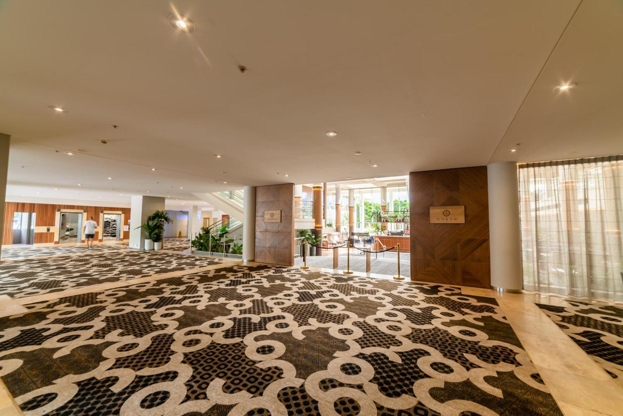 โนโวเทล โวลลองกอง นอร์ทบีช Hotel วูลองกอง ภายนอก รูปภาพ